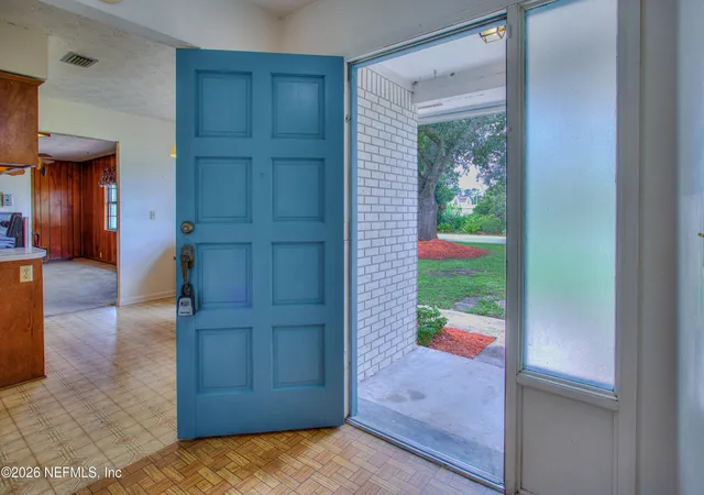 Photo 4 of Single family home for sale at 60 Dolphin Blvd E, Ponte Vedra Beach, FL 32082 | MLS# 2163661 | Listing updated on 2026-09-14