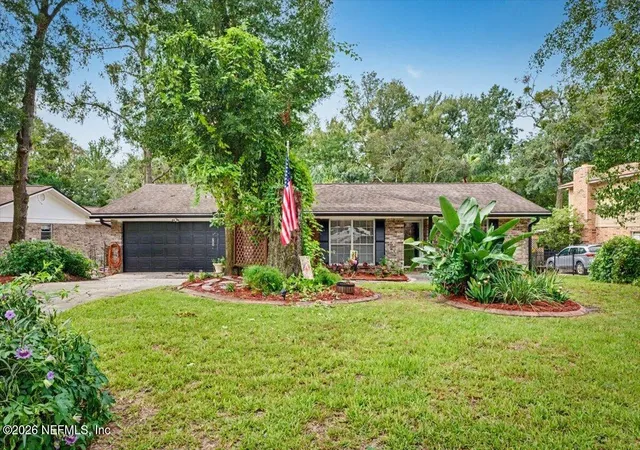 Photo 2 of Single family home for sale at 5472 Gordon Ct, Orange Park, FL 32073 | MLS# 2163659 | Listing updated on 2026-09-09