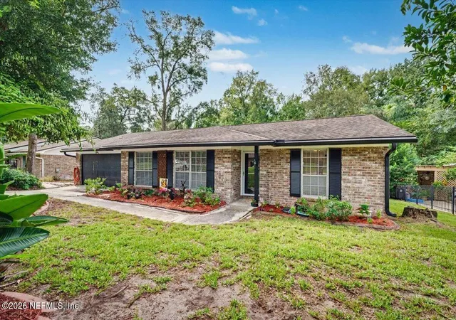 Photo 3 of Single family home for sale at 5472 Gordon Ct, Orange Park, FL 32073 | MLS# 2163659 | Listing updated on 2026-09-09