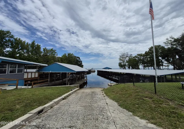 Photo 14 of Manufactured home for sale at 309 Bass Trl, Crescent City, FL 32112 | MLS# 2163679 | Listing updated on 2026-09-10