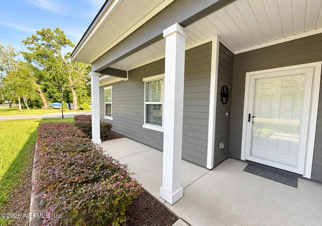 Photo 3 of Sale Pending at 964 Gano Ave, Orange Park, FL 32073 | MLS# 2163697 | Listing updated on 2026-09-08