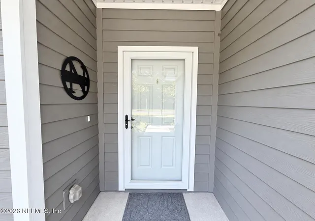 Photo 3 of Sale Pending at 964 Gano Ave, Orange Park, FL 32073 | MLS# 2163697 | Listing updated on 2026-09-08