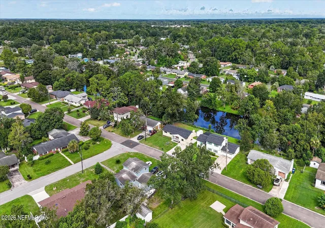 Photo 4 of Single family home for sale at 2071 Courtney Dr, Jacksonville, FL 32208 | MLS# 2163722 | Listing updated on 2026-09-18