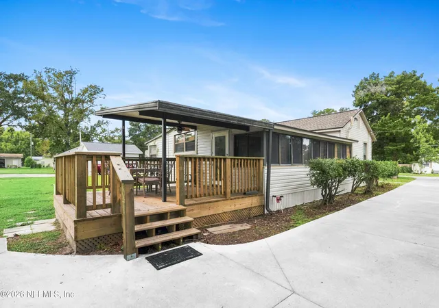 Photo 26 of Single family home for sale at 2500 Community Rd, Jacksonville, FL 32207 | MLS# 2163723 | Listing updated on 2026-10-13