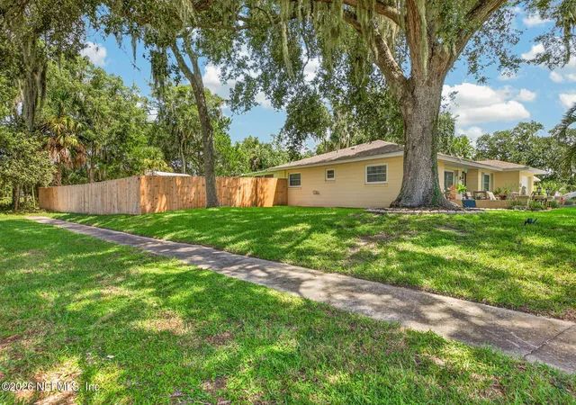 Photo 3 of Single family home for sale at 1152 Alcala Dr, Saint Augustine, FL 32086 | MLS# 2163779 | Listing updated on 2026-09-16