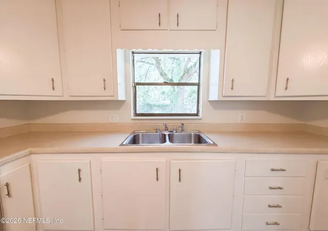 Photo 4 of Single family home for sale at 7023 Shindler Dr, Jacksonville, FL 32222 | MLS# 2163776 | Listing updated on 2026-09-17