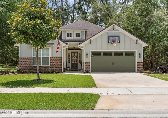 Photo 1 of Single family home for sale at 619 Sw Bellflower Dr, Lake City, FL 32024 | MLS# 2163863 | Listing updated on 2026-09-15