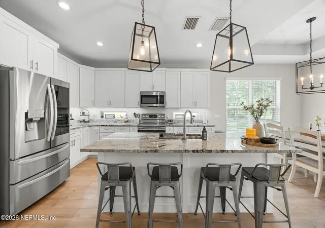 Photo 2 of Single family home for sale at 619 Sw Bellflower Dr, Lake City, FL 32024 | MLS# 2163863 | Listing updated on 2026-09-15