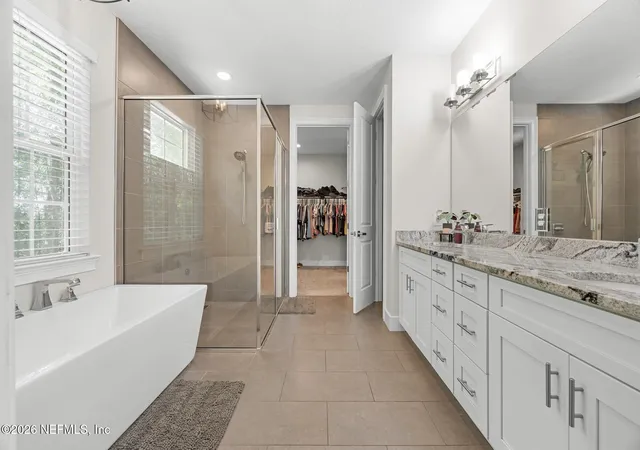 Photo 4 of Single family home for sale at 619 SW Bellflower Dr, Lake City, FL 32024 | MLS# 2163863 | Listing updated on 2026-09-15