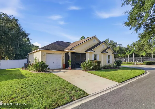 Photo 2 of Single family home for sale at 313 Brazil Dr, Saint Augustine, FL 32095 | MLS# 2166551 | Listing updated on 2026-09-25