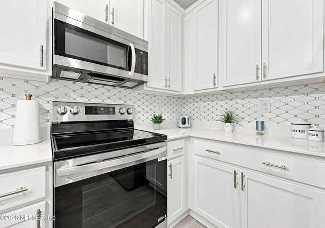 Photo 4 of Townhouse for sale at 1673 Pacifico Way, Jacksonville, FL 32211 | MLS# 2163860 | Listing updated on 2026-09-08