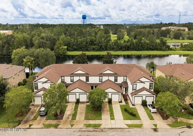 Townhouse for sale at 499 Cabernet Pl, Saint Augustine, FL 32084 | MLS# 2163878