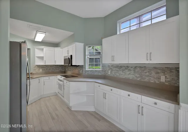 Photo 3 of Sale Pending at 109 Bay Hl Ct, Ponte Vedra Beach, FL 32082 | MLS# 2163909 | Listing updated on 2026-09-21