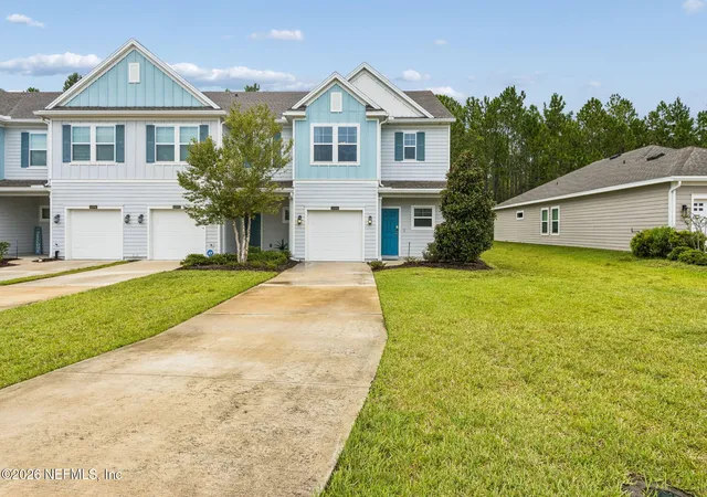 Photo 2 of Townhouse for sale at 10394 Benson Lake Dr, Jacksonville, FL 32222 | MLS# 2164234 | Listing updated on 2026-10-04