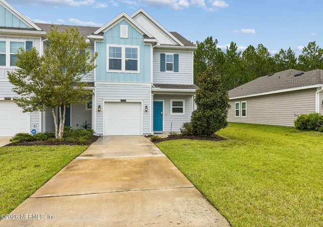Photo 3 of Townhouse for sale at 10394 Benson Lake Dr, Jacksonville, FL 32222 | MLS# 2164234 | Listing updated on 2026-10-04