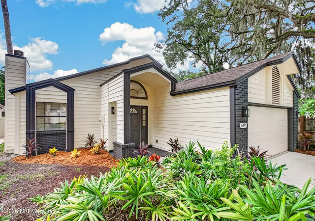 Photo 2 of Single family home for sale at 5491 Fort Caroline Rd, Jacksonville, FL 32277 | MLS# 2163971 | Listing updated on 2026-09-08
