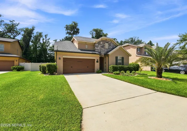 Photo 2 of Single family home for sale at 598 Amber Crk Dr, Jacksonville, FL 32218 | MLS# 2164040 | Listing updated on 2026-09-09