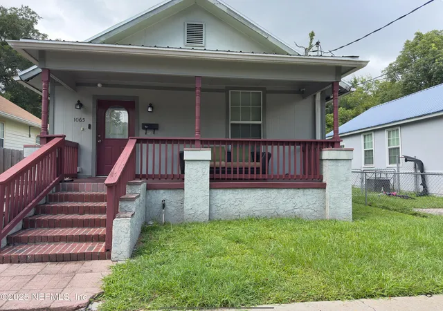Photo 1 of Single family home for sale at 1065 Scriven St, Jacksonville, FL 32209 | MLS# 2164377 | Listing updated on 2026-09-11