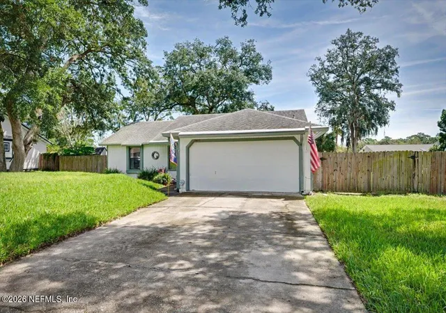 Photo 3 of Single family home for sale at 1721 Tiffany Pines Cir E, Jacksonville, FL 32225 | MLS# 2164244 | Listing updated on 2026-09-10