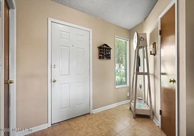 Photo 4 of Single family home for sale at 1721 Tiffany Pines Cir E, Jacksonville, FL 32225 | MLS# 2164244 | Listing updated on 2026-09-10