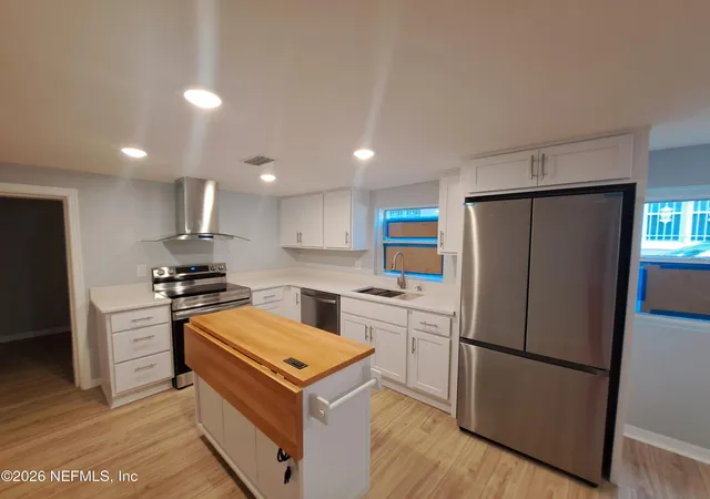 Photo 3 of Single family home for sale at 4729 Paris Ave, Jacksonville, FL 32209 | MLS# 2163974 | Listing updated on 2026-09-10