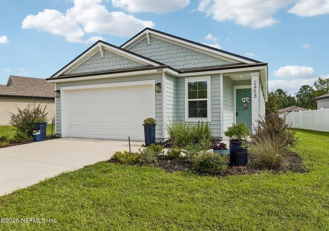 Photo 1 of Single family home for sale at 2458 Falling Star Ln, Green Cove Springs, FL 32043 | MLS# 2164380 | Listing updated on 2026-09-11