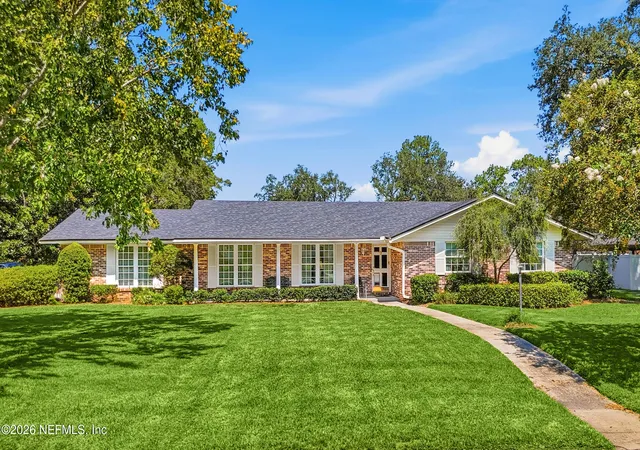 Photo 1 of Single family home for sale at 3059 Indian Hl Dr, Jacksonville, FL 32257 | MLS# 2164296 | Listing updated on 2026-10-01