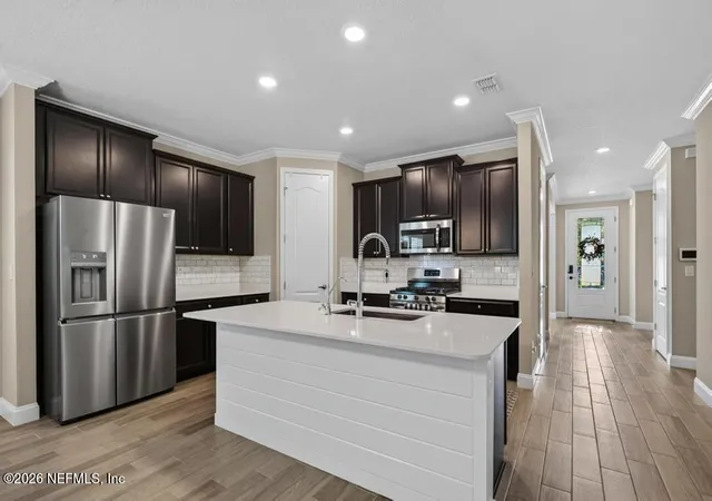 Photo 4 of Sale Pending at 206 Rivercliff Trl, Saint Augustine, FL 32092 | MLS# 2164461 | Listing updated on 2026-10-07