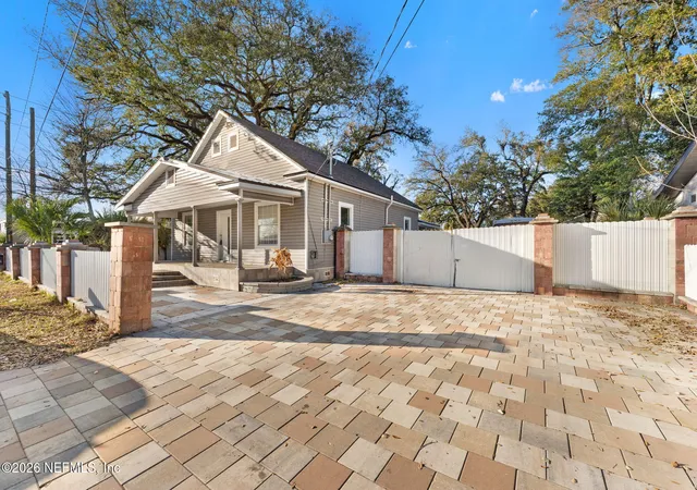 Photo 2 of Single family home for sale at 1005 E 14th Street, Jacksonville, FL 32206 | MLS# 2164099 | Listing updated on 2026-09-09