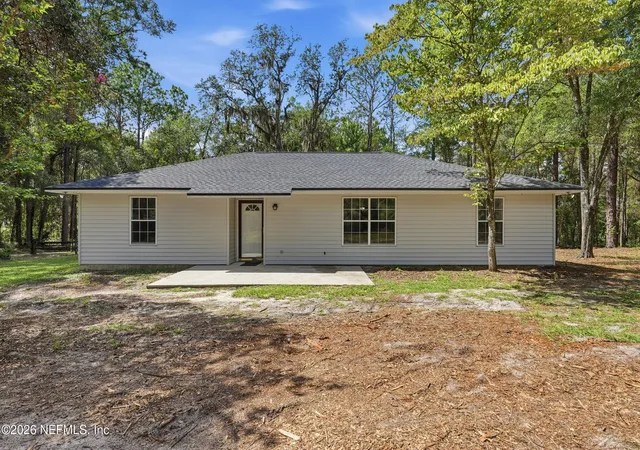 Photo 1 of Single family home for sale at 1098 46th Loop, Keystone Heights, FL 32656 | MLS# 2164457 | Listing updated on 2026-09-15