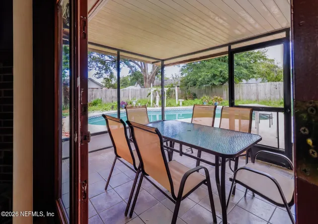 Photo 3 of Single family home for sale at 4077 Cumbrian Gdns Ln, Jacksonville, FL 32257 | MLS# 2164305 | Listing updated on 2026-09-10