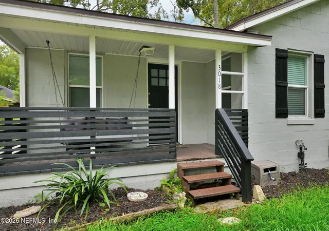 Photo 2 of Single family home for sale at 3018 Myra St, Jacksonville, FL 32205 | MLS# 2164161 | Listing updated on 2026-09-21