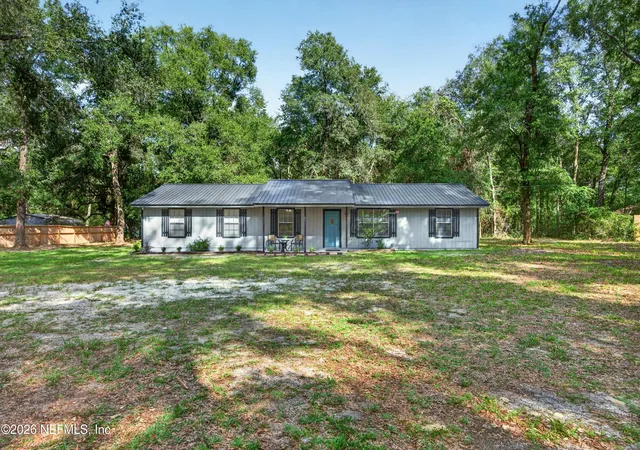 Single family home for sale at 2829 Blackberry Ave, Middleburg, FL 32068 | MLS# 2164165