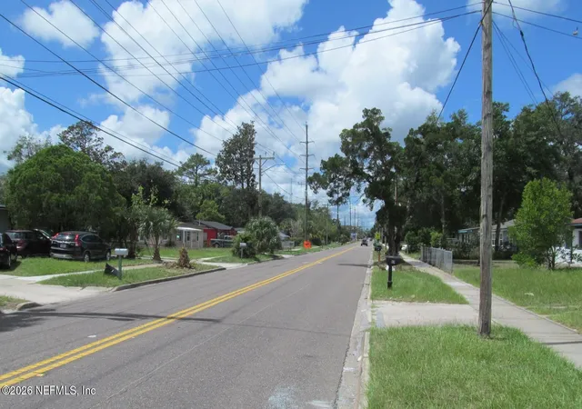 Photo 2 of Sale Pending at 35 W 44th Street, Jacksonville, FL 32208 | MLS# 2164169 | Listing updated on 2026-09-21