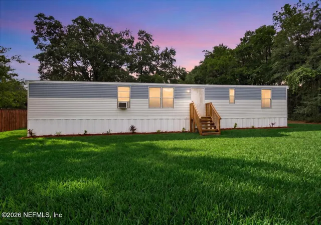 Photo 1 of Manufactured home for sale at 204 Milton Ave, Interlachen, FL 32148 | MLS# 2164190 | Listing updated on 2026-09-30