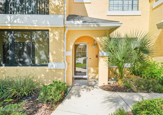 Photo 2 of Sale Pending at 1806 Vista Cvs Rd, Saint Augustine, FL 32084 | MLS# 2164251 | Listing updated on 2026-09-23