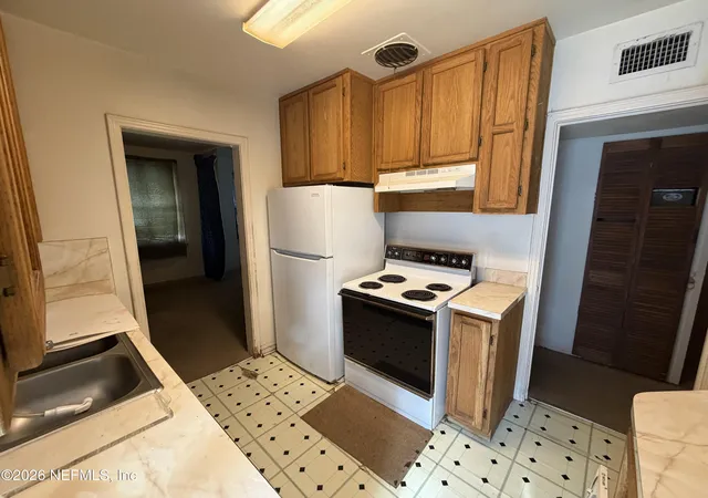 Photo 3 of Single family home for sale at 4040 Green St, Jacksonville, FL 32205 | MLS# 2164224 | Listing updated on 2026-09-14