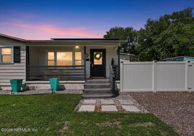 Photo 2 of Sale Pending at 1000 Date St, Fernandina Beach, FL 32034 | MLS# 2164247 | Listing updated on 2026-09-15