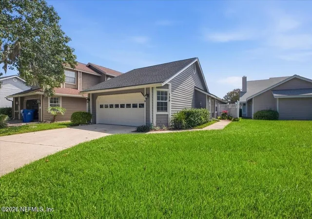 Photo 1 of Single family home for sale at 135 Burning Pine Ct, Ponte Vedra Beach, FL 32082 | MLS# 2164400 | Listing updated on 2026-09-13