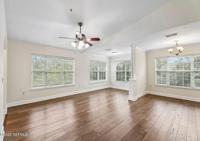 Listing Photo 3 - Condo for sale in building located at 7800 Pt Mdws Dr, Jacksonville, FL 32256 - Unit #531