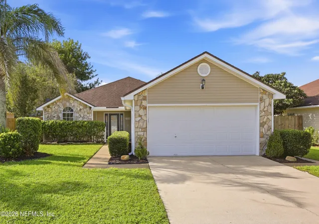 Photo 1 of Single family home for sale at 11320 Hendon Dr, Jacksonville, FL 32246 | MLS# 2165437 | Listing updated on 2026-09-21