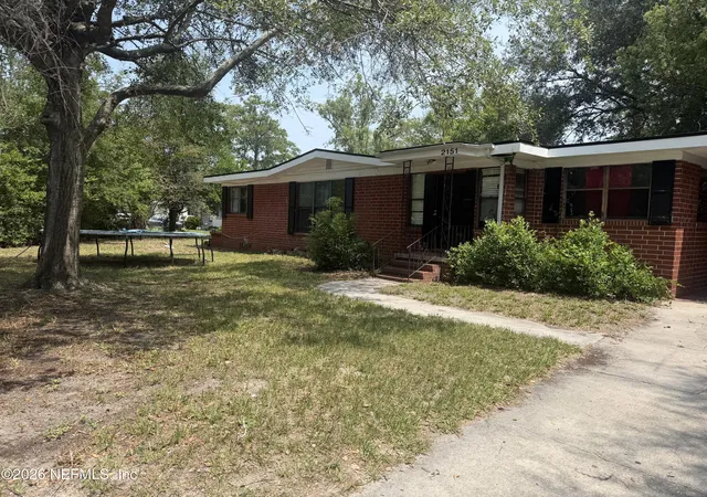 Photo 3 of Mansion for sale at 4225 Springfield Blvd, Jacksonville, FL 32206 | MLS# 2164272 | Listing updated on 2026-09-10