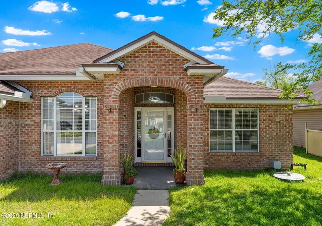 Photo 3 of Single family home for sale at 6352 Lake Plantation Dr, Jacksonville, FL 32244 | MLS# 2164283 | Listing updated on 2026-09-26
