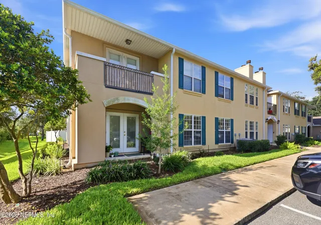 Condo for sale at 211 Jardin De Mer Pl #211, Jacksonville Beach, FL 32250 | MLS# 2164284