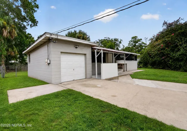 Photo 1 of Single family home for sale at 2151 Larry Dr, Jacksonville, FL 32216 | MLS# 2164291 | Listing updated on 2026-09-11