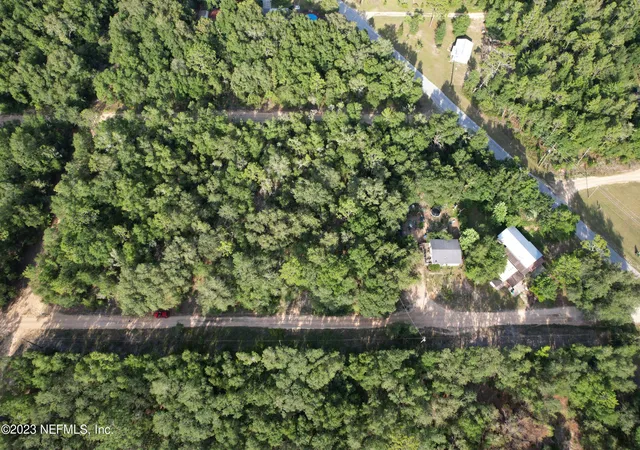 Photo 1 of Land for sale at 0 Mahan Rd, Interlachen, FL 32148 | MLS# 2164312 | Listing updated on 2026-09-10