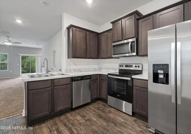 Photo 2 of Townhouse for sale at 195 Scotch Pebble Dr, Saint Johns, FL 32259 | MLS# 2166349 | Listing updated on 2026-10-21