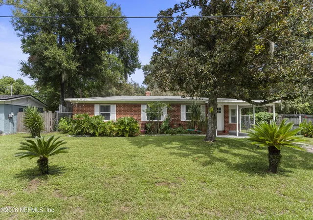 Photo 4 of Single family home for sale at 5779 Lake Lucina Dr N, Jacksonville, FL 32211 | MLS# 2164346 | Listing updated on 2026-09-15