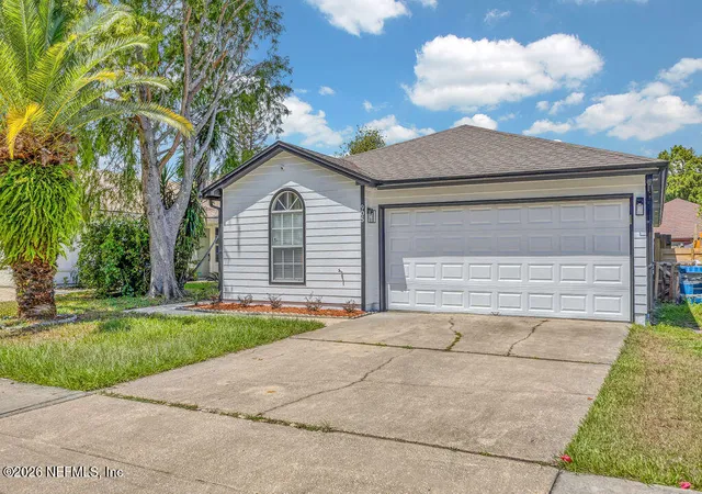 Photo 2 of Single family home for sale at 905 Gavagan Rd, Jacksonville, FL 32233 | MLS# 2164356 | Listing updated on 2026-09-11