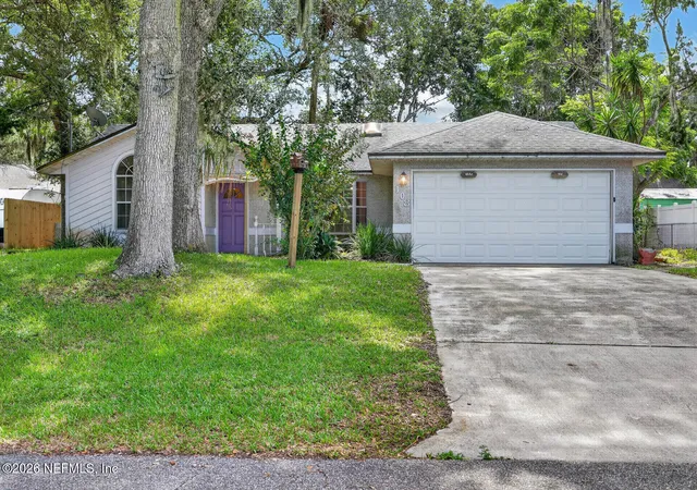 Single family home for sale at 108 Mohegan Rd, Saint Augustine, FL 32086 | MLS# 2164428